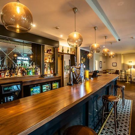 Abbey Hotel Golf & Spa Redditch Eksteriør billede