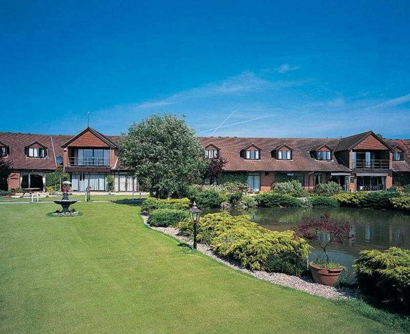 Abbey Hotel Golf & Spa Redditch Eksteriør billede