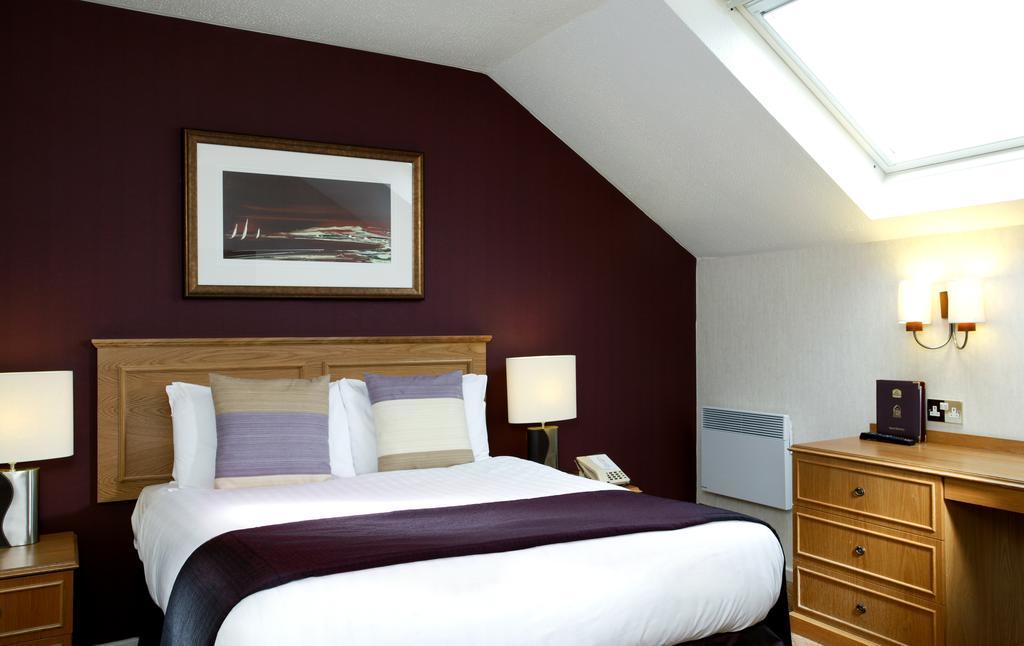 Abbey Hotel Golf & Spa Redditch Eksteriør billede