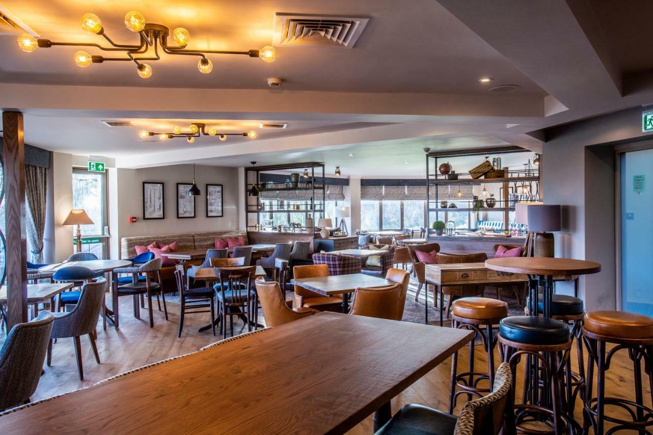 Abbey Hotel Golf & Spa Redditch Eksteriør billede